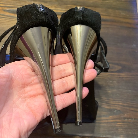 Sz 39 Roberto Cavalli Zipper detail Black Heels - Picture 15 of 15